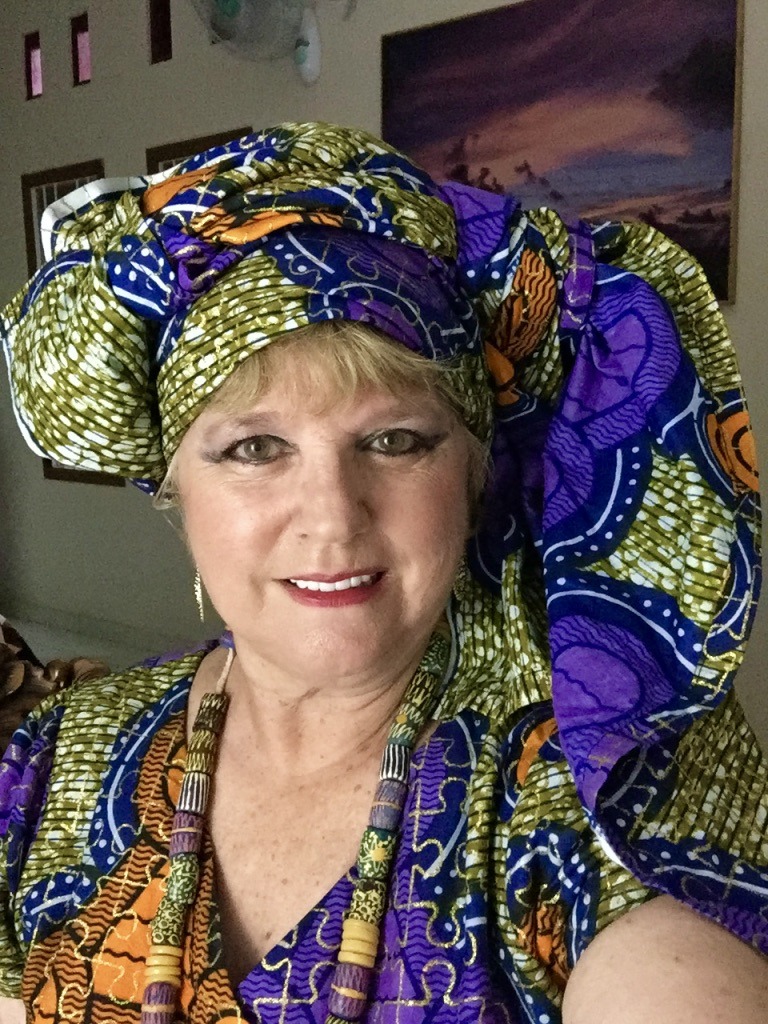 An African Dinner for 8, with entertainment by Queen Mother Naa Aku Shika, II - Image 5
