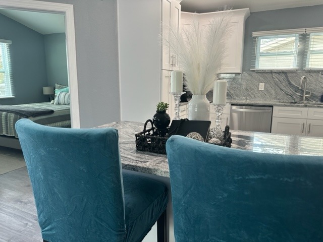 3 or 4 Night Stay for a Short Term Rental Minutes from Nokomis Beach - Image 6